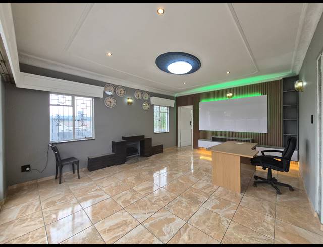 3 bed property to rent in ILLIONDALE